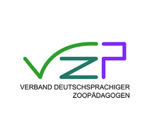 Logo des Verbands Deutschsprachiger Zoopädagogen, mit stilisierten Buchstaben „VDZP“ in Grün und Lila auf weißem Hintergrund.